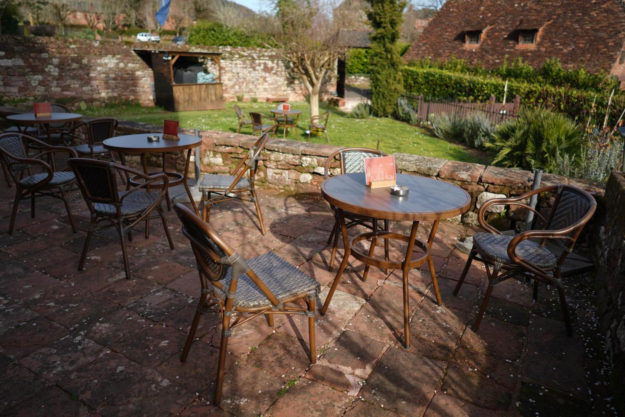 Chateau De Vassinhac Chambres D'Hotes Collonges La Rouge 外观 照片